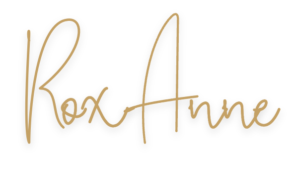 RoxAnne Signature